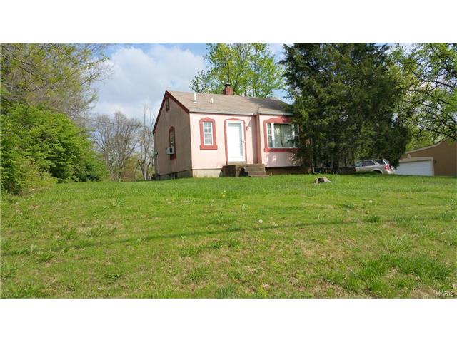 1811 Hawkins, Fenton, MO 63026