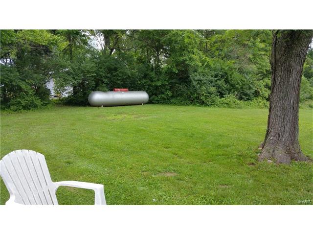 1811 Hawkins, Fenton, MO 63026