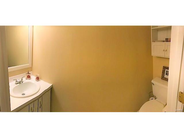 2532 Whitewater Court, Fenton, MO 63026
