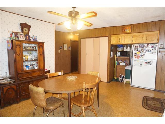 1721 Vandover Road, Fenton, MO 63026