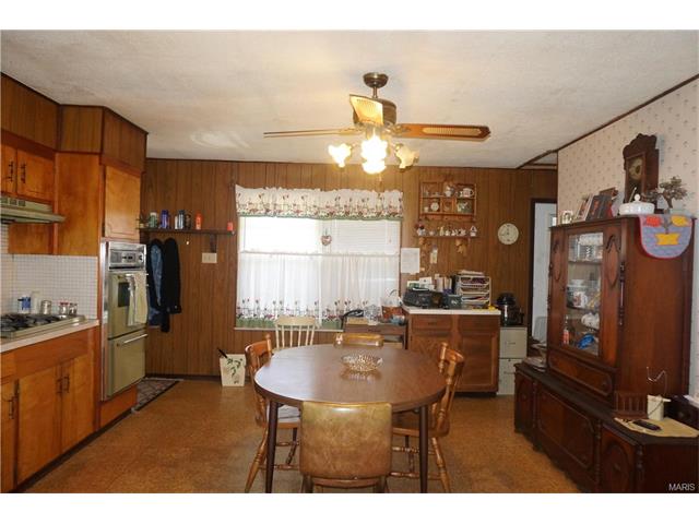 1721 Vandover Road, Fenton, MO 63026