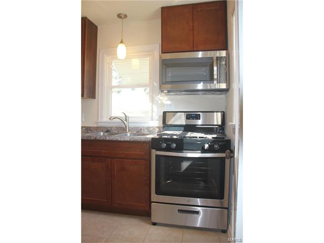 708 Joachim, Festus, MO 63028