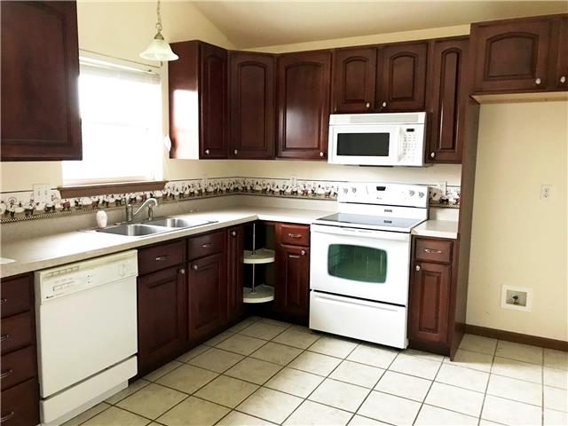10 Tumbleweed CirFestus, MO, 63028Jefferson County