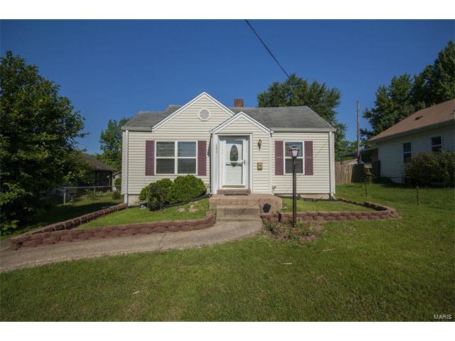 605 Ridge Avenue, Festus, MO 63028
