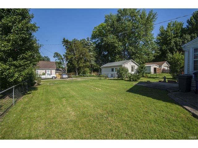 605 Ridge Avenue, Festus, MO 63028
