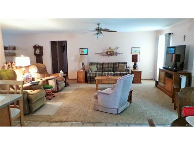 2306 Garden Lane, Festus, United States 63028