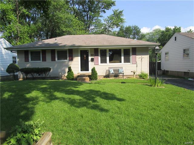 60 Florisota Drive, Florissant, MO 63031