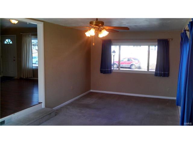 1300 Mullanphy Road, Florissant, MO 63031