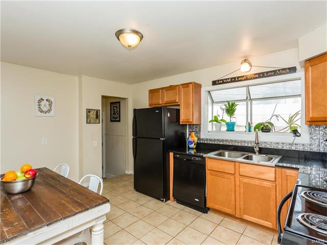 1245 Night Drive, Florissant, MO 63031