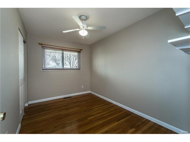 1125 Bluebird Drive, Florissant, MO 63031