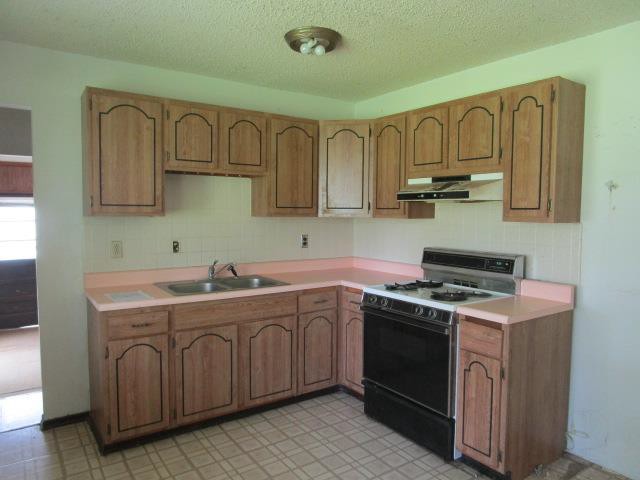 1780 Aspen DrFlorissant, MO, 63031Saint Louis County