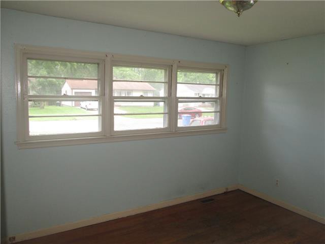 235 Saint Regis LnFlorissant, MO, 63031Saint Louis County