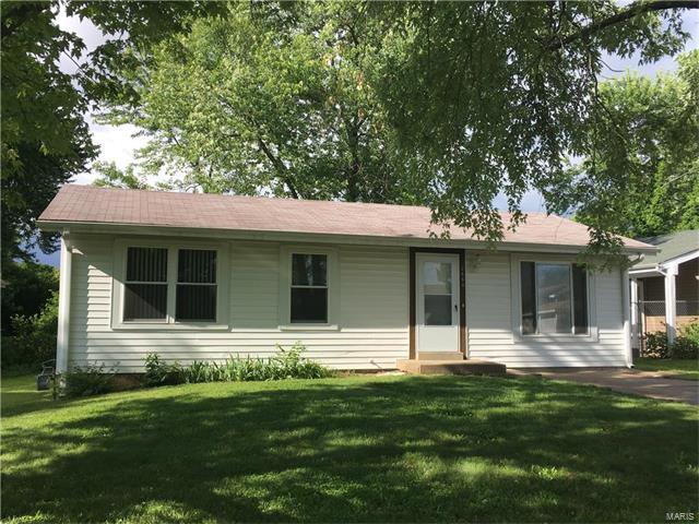 2653 Blue Heron, Florissant, MO 63031