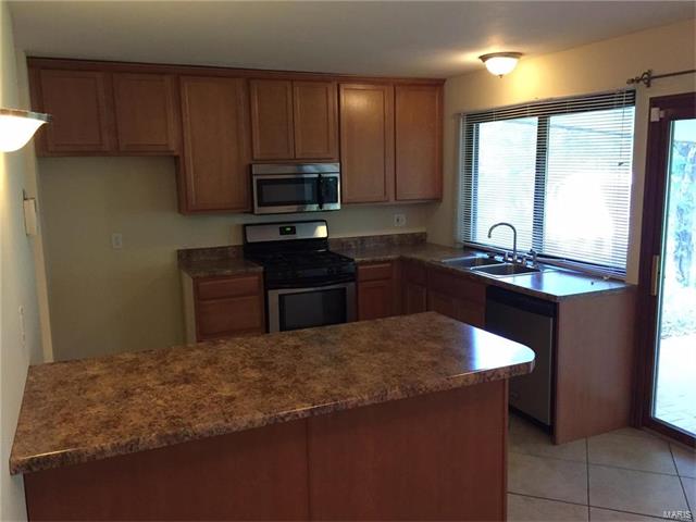 1469 Matlock Drive, Florissant, MO 63031