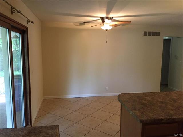 1469 Matlock Drive, Florissant, MO 63031