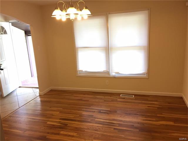 1469 Matlock Drive, Florissant, MO 63031