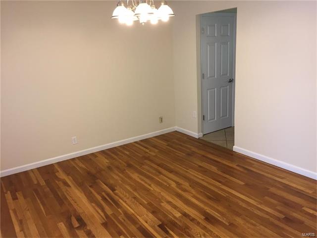 1469 Matlock Drive, Florissant, MO 63031