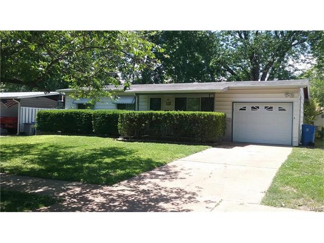 1150 Keeven, Florissant, MO 63031