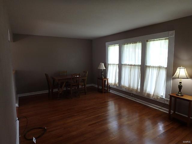 1190 Saint Bernadette Lane, Florissant, MO 63031