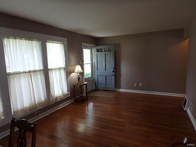 1190 Saint Bernadette Lane, Florissant, MO 63031