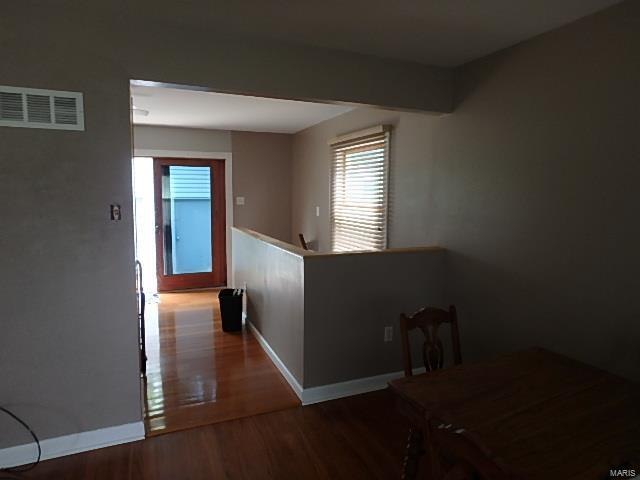 1190 Saint Bernadette Lane, Florissant, MO 63031