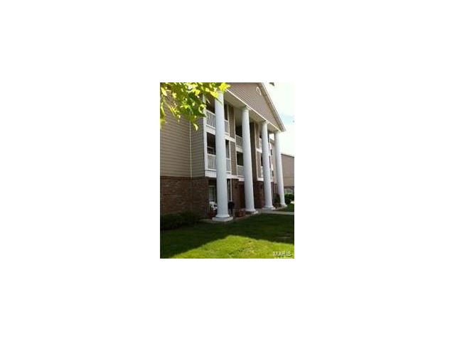660 Materdie Lane, Florissant, MO 63031