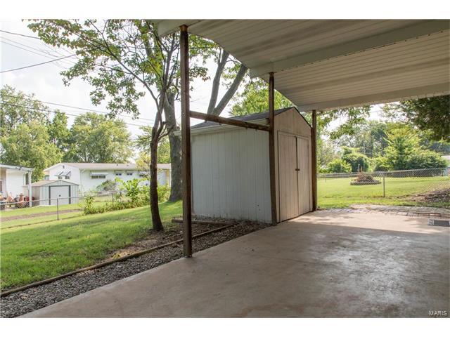 1510 Night Drive, Florissant, MO 63031