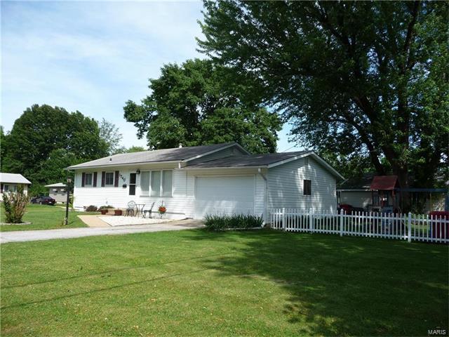 1740 Tyson Drive, Florissant, MO 63031
