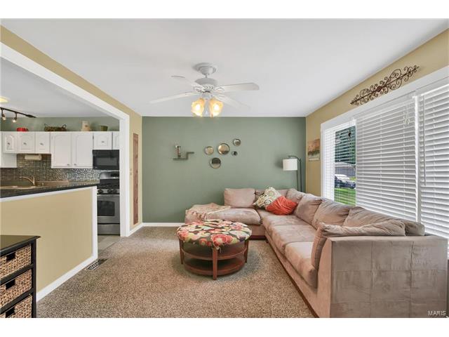 1740 Tyson Drive, Florissant, MO 63031