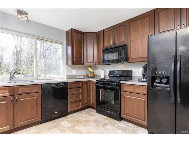 1603 Norberg Drive, Florissant, MO 63031