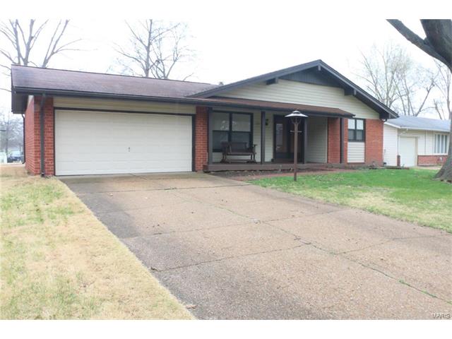 2915 Devonshire Drive, Florissant, MO 63033