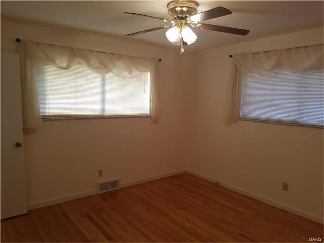 1350 North New Florissant, Florissant, MO 63033