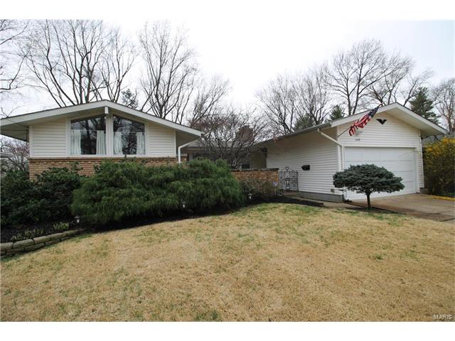 1400 Saint Louis, Florissant, MO 63033