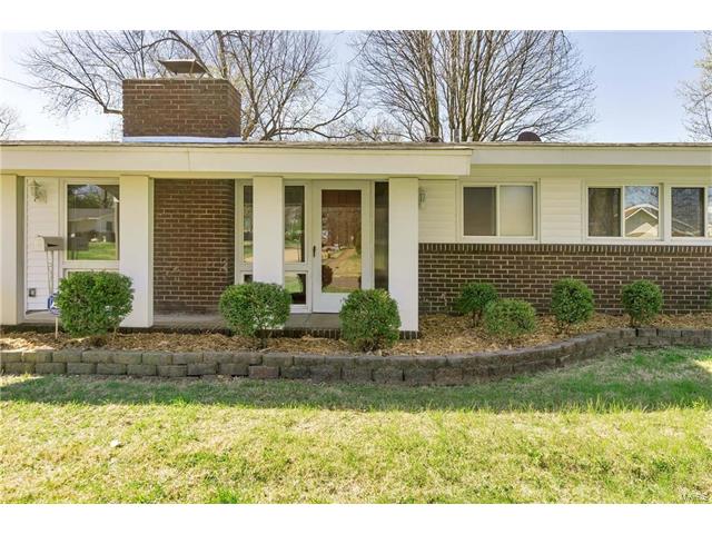 3090 Durwood Drive, Florissant, MO 63033