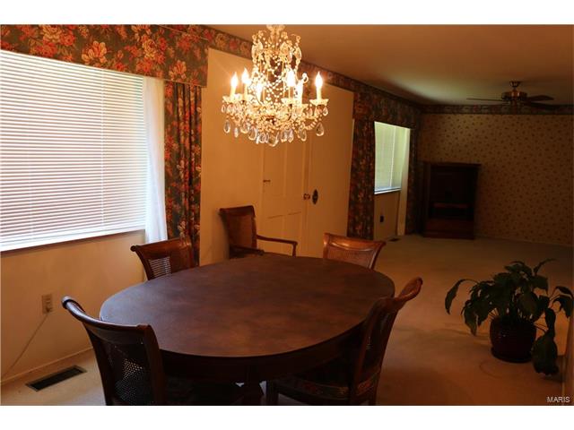 5 Citation Court, Florissant, MO 63033