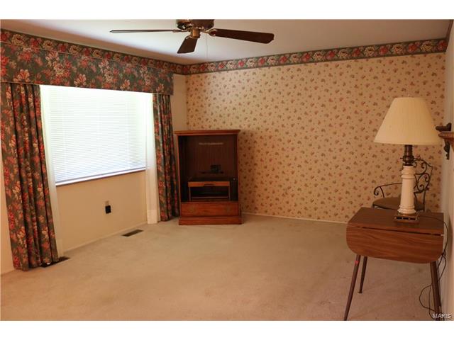 5 Citation Court, Florissant, MO 63033