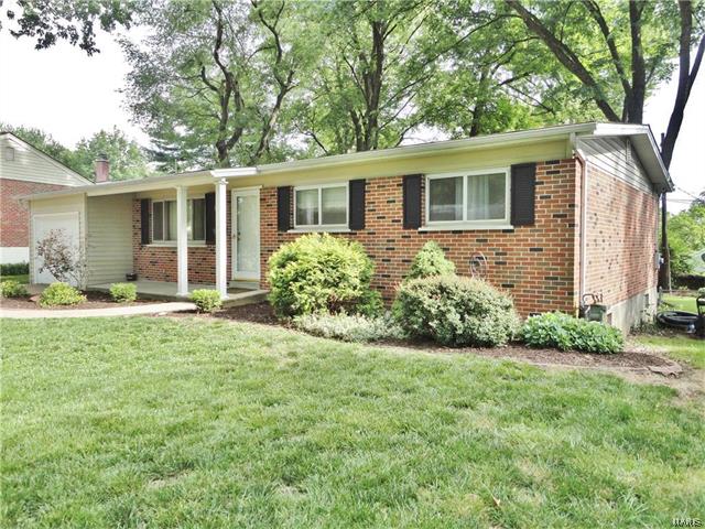 1460 Saint Francois ST, Florissant, MO 63033