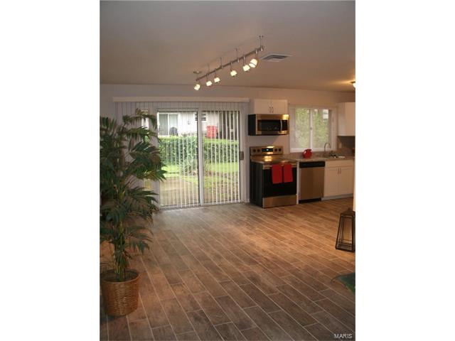 3170 Hargrove, Florissant, MO 63033