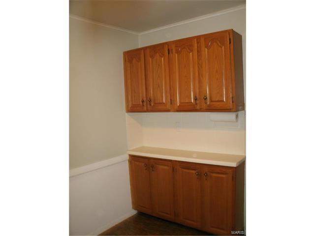1135 Penhurst, Florissant, MO 63033