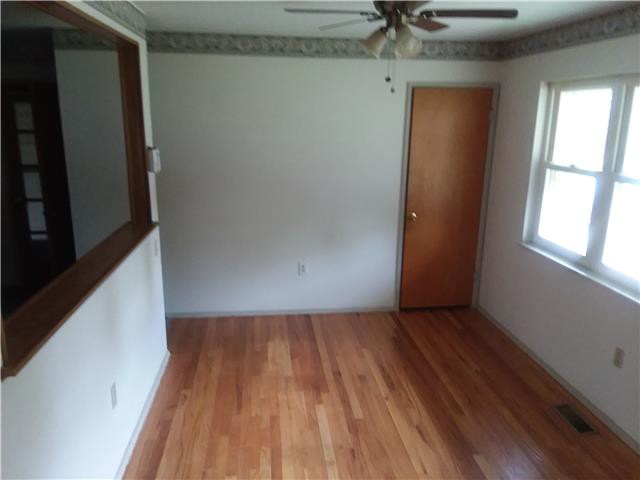 1040 Belmont TerFlorissant, MO, 63033Saint Louis County