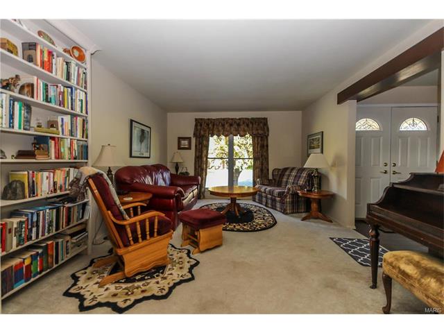 11755 Sheffield Drive, Florissant, United States 63033