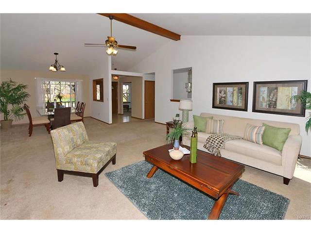 903 Keeneland Road, Florissant, United States 63034