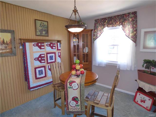 514 Impala Lane, Hazelwood, MO 63042