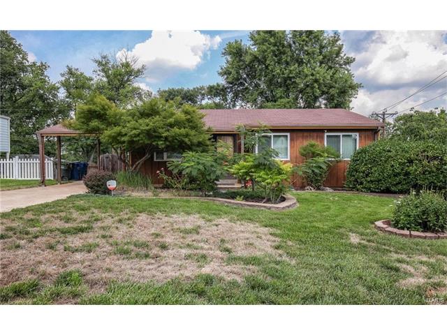 1709 Leafcrest, Hazelwood, MO 63042