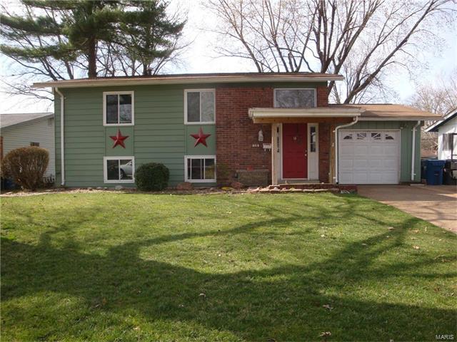 578 Coach Light, Hazelwood, MO 63042