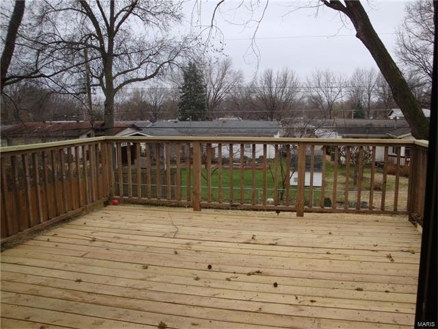 578 Coach Light, Hazelwood, MO 63042