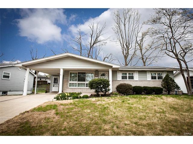 736 Teson, Hazelwood, MO 63042