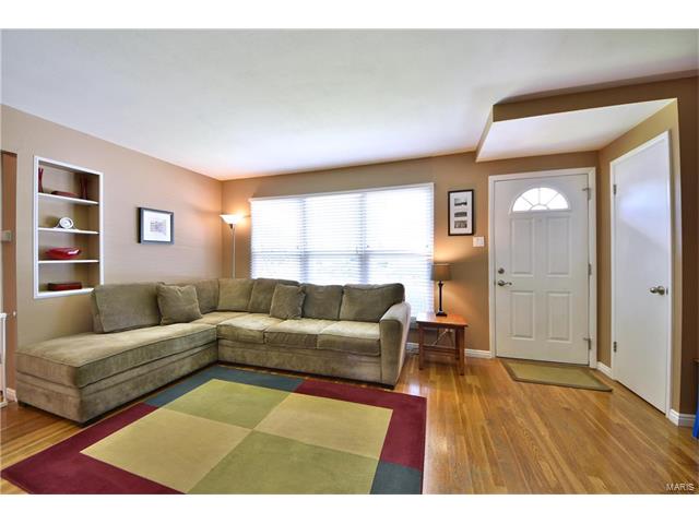 603 Lynn Haven Lane, Hazelwood, MO 63042