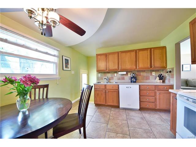 603 Lynn Haven Lane, Hazelwood, MO 63042