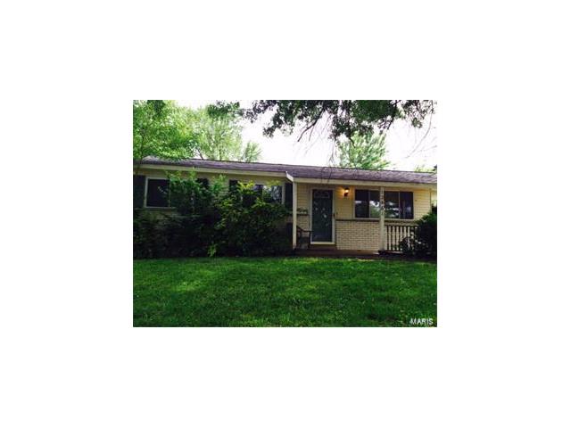 12461 Bernie Lane, Maryland Heights, MO 63043